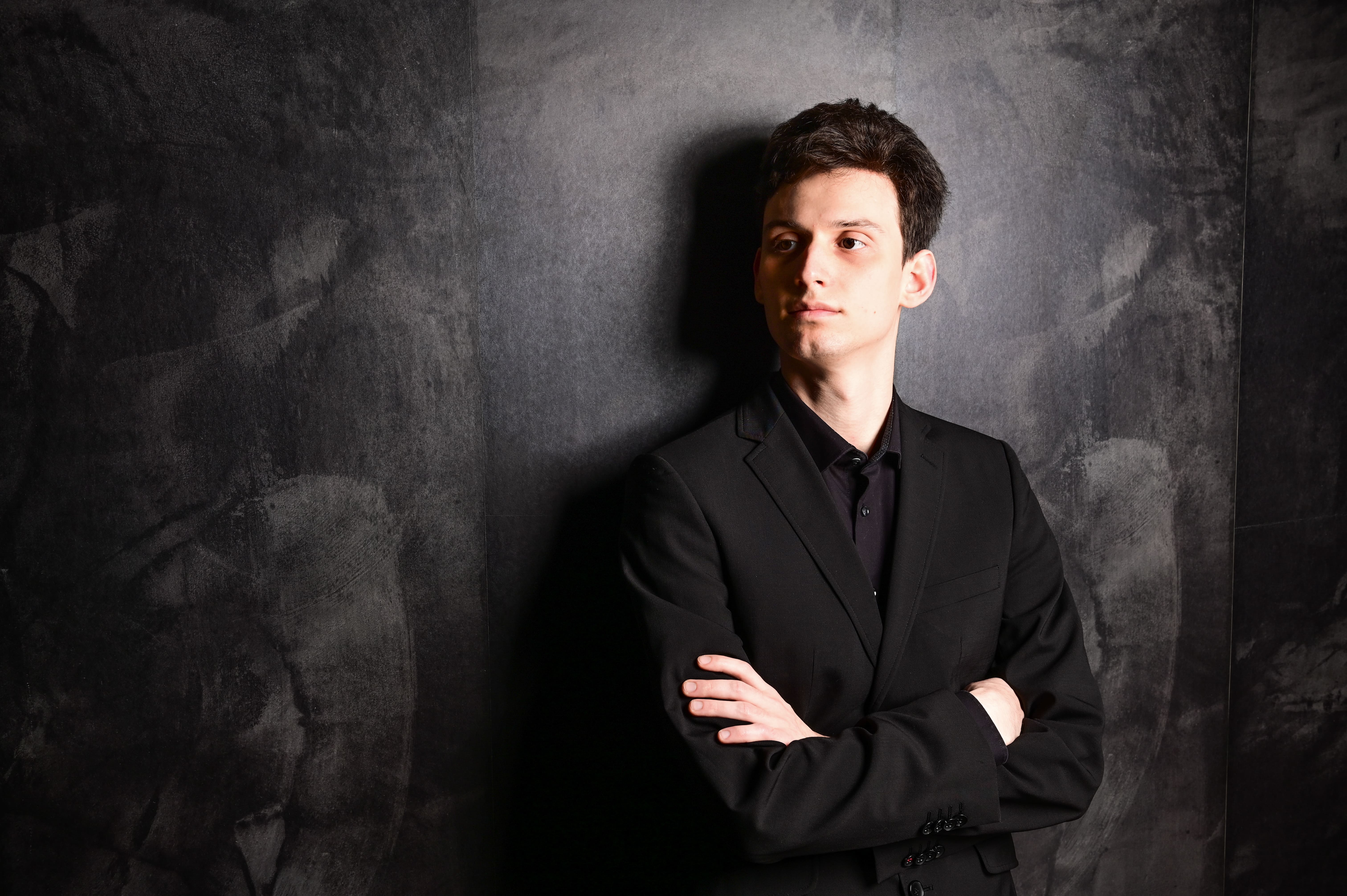 index.php (6048×4024)